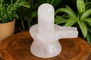 Sphatik Shivling 